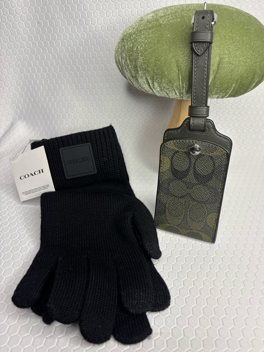 Coach Men’s Knit Tech Gloves and Coach Camo Signature Luggage Tag NWT